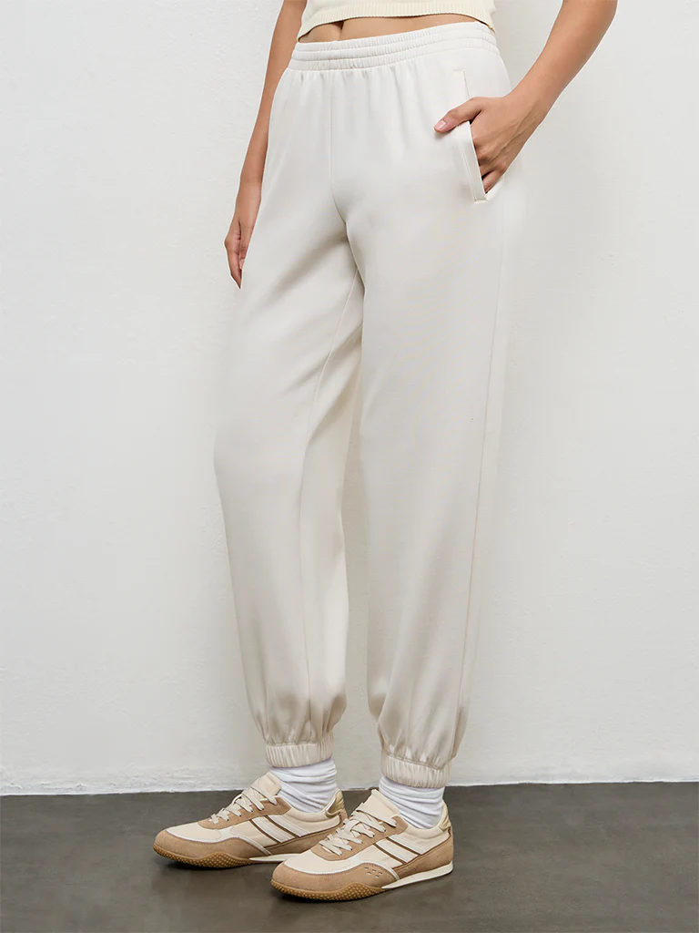 Nuoflexx Off-White Solid High-Rise Joggers - Image 2