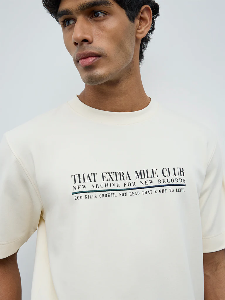 Nuoflexx Off-White Text Detailed Relaxed-Fit Cotton-Blend T-Shirt - Image 3