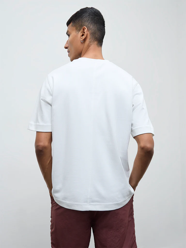 Nuoflexx Off-White Text Relaxed-Fit Cotton-Blend T-Shirt - Image 4