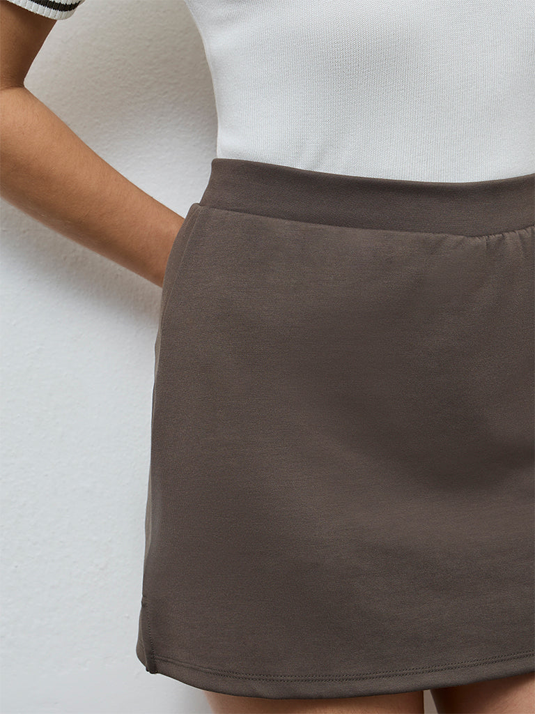 Nuoflexx Olive Solid High-Rise Skorts - Image 3