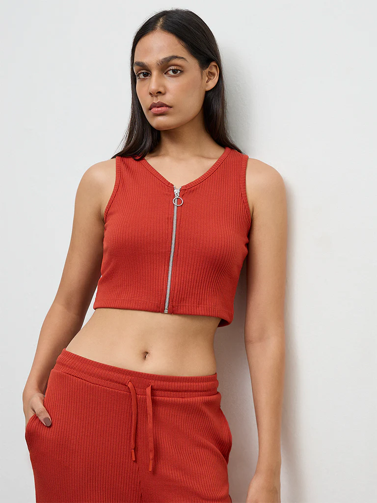 Nuoflexx Red Ribbed Zip-Front Top