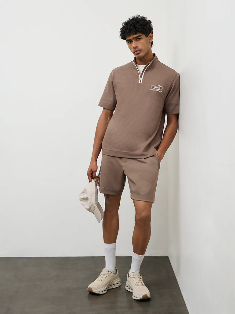 Nuoflexx Taupe Text-Detail Relaxed Fit Cotton-Blend T-Shirt - Image 3