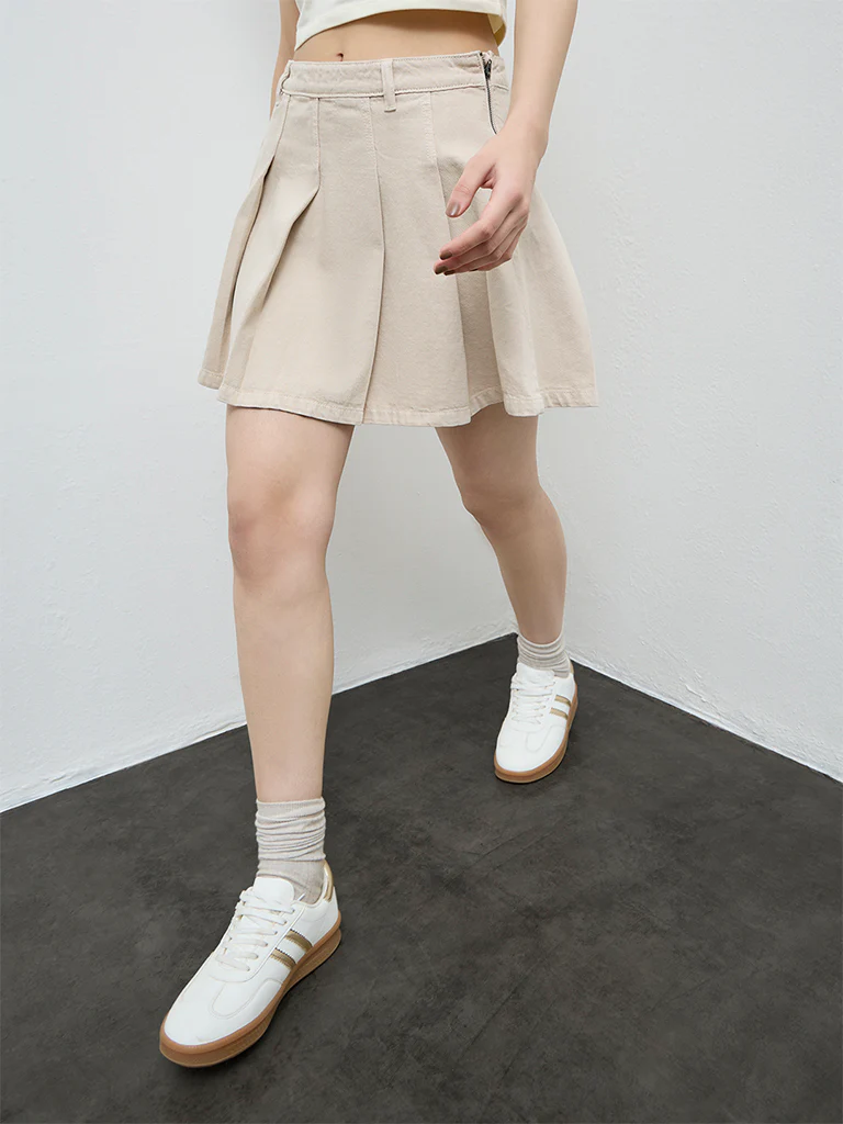 Nuon Beige Box-Pleated High-Rise Denim Skirt - Image 2