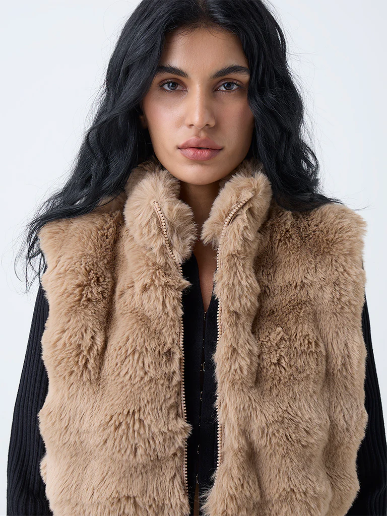 Nuon Beige Faux-Fur Jacket - Image 3