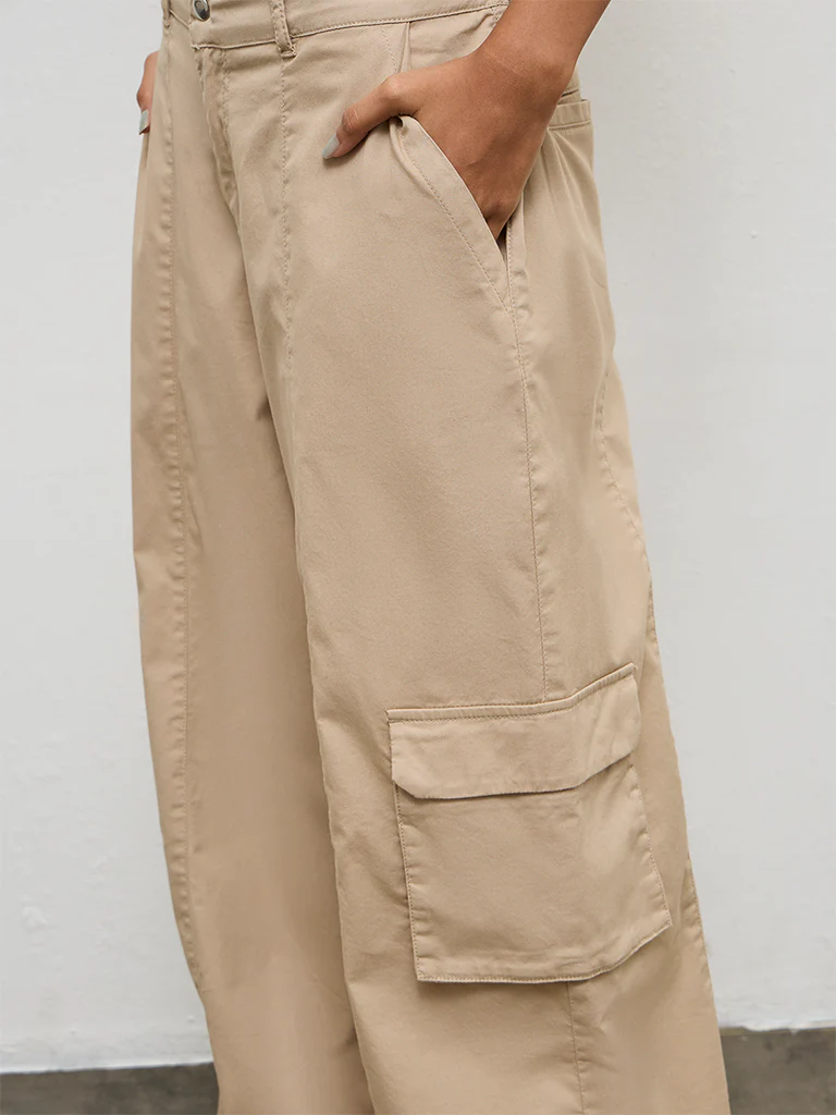 Nuon Beige High-Rise Cargo Pants - Image 3