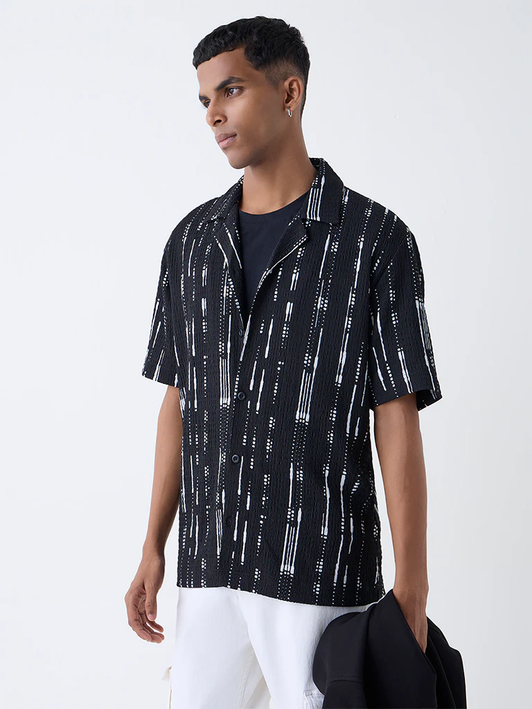 Nuon Black Abstract Design Relaxed-Fit Shirt - Image 2