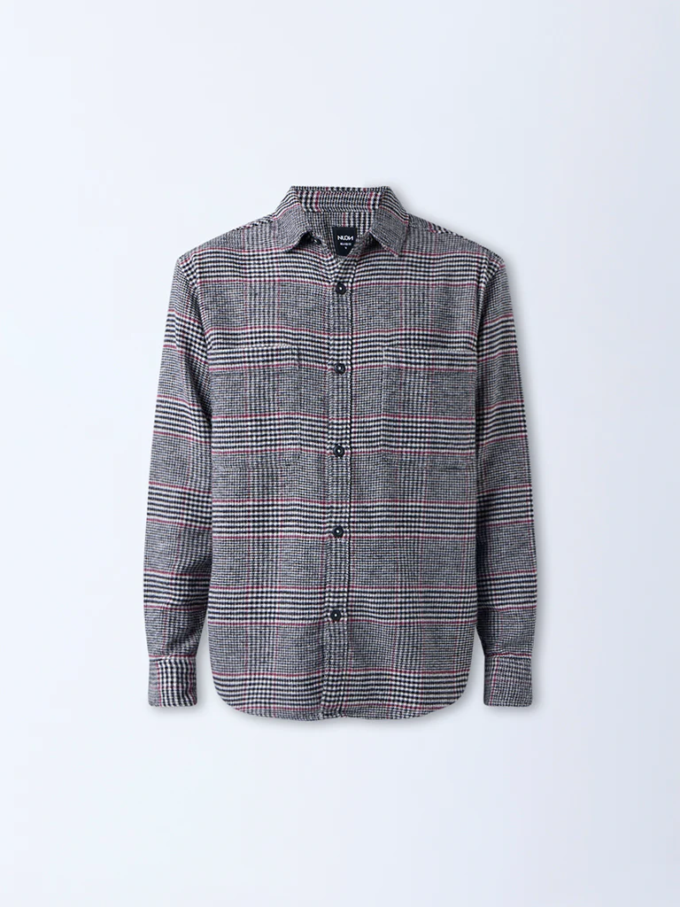 Nuon Black Checkered Pattern Relaxed-Fit Cotton Shirt - Image 5