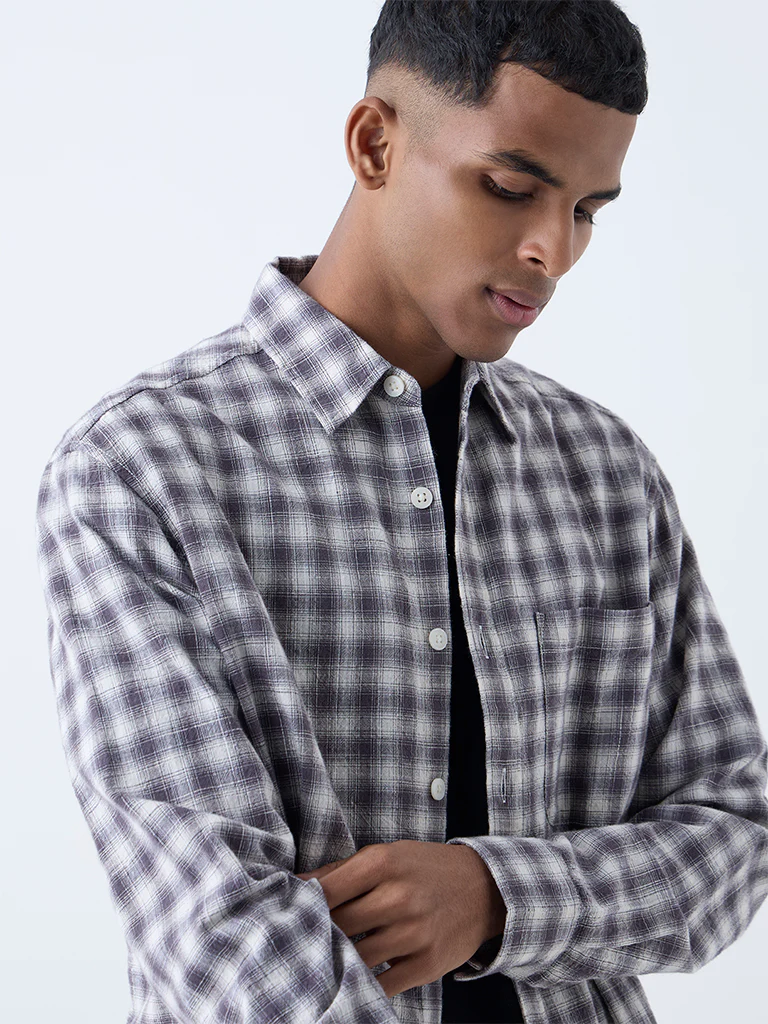 Nuon Black Checkered Relaxed-Fit Cotton Shirt - Image 4