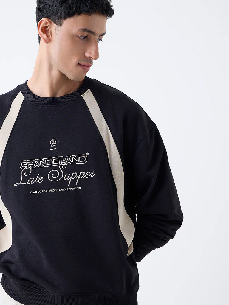 Nuon Black Drop Shoulder Relaxed-Fit Cotton-Blend Sweatshirt - Image 3