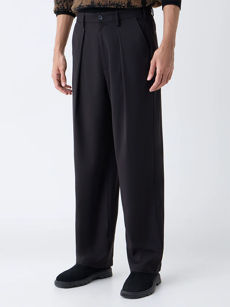 Nuon Black Solid Loose-Fit Mid-Rise Cotton Chinos - Image 2