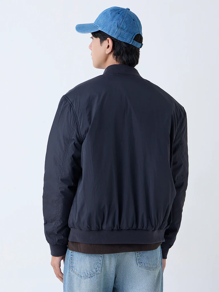Nuon Black Solid Relaxed-Fit Jacket - Image 4