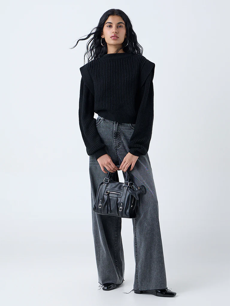 Nuon Black Solid Sweater
