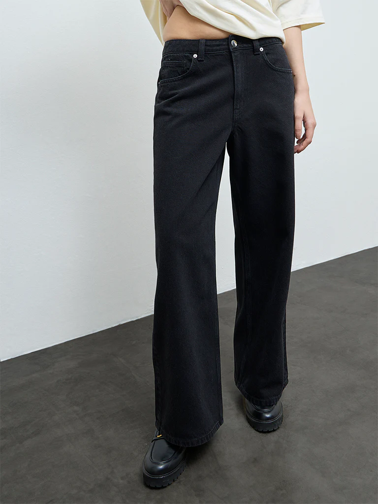 Nuon Black Straight-Fit High-Rise Cotton Jeans - Image 2