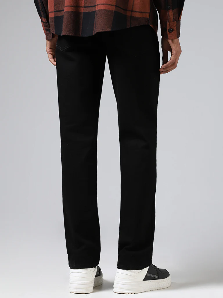 Nuon Black Straight-Fit Mid-Rise Jeans - Image 4