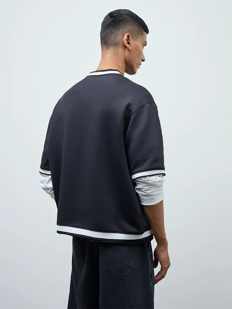 Nuon Black Text Detailed Relaxed-Fit Shirt - Image 4