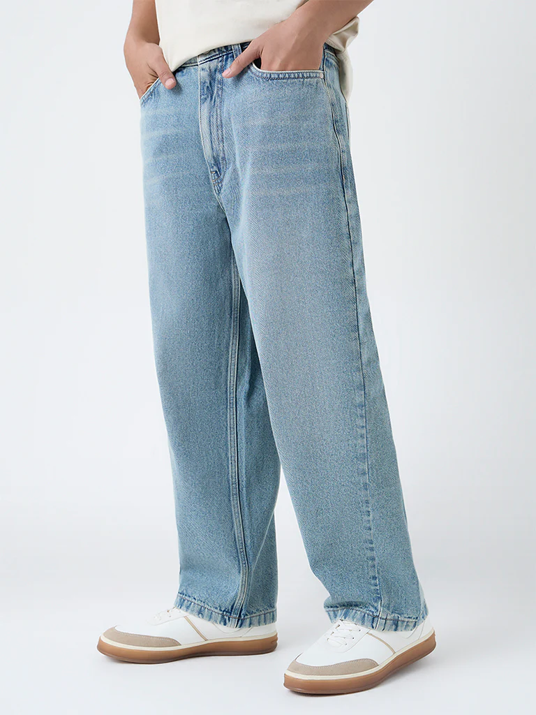 Nuon Blue Faded Relaxed-Fit Mid-Rise Jeans - Image 3