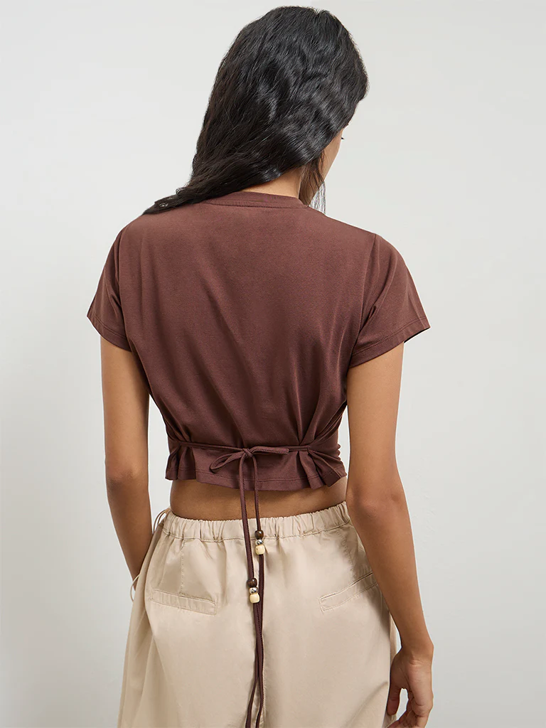 Nuon Brown Text Printed Cotton T-Shirt - Image 4
