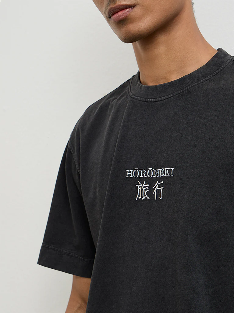 Nuon Charcoal Printed Relaxed-Fit Cotton T-Shirt - Image 3
