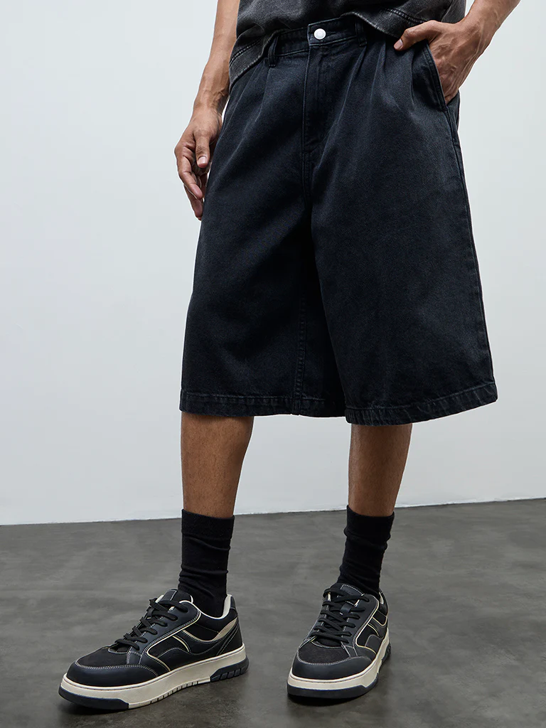 Nuon Charcoal Relaxed-Fit Mid-Rise Denim Jorts - Image 2