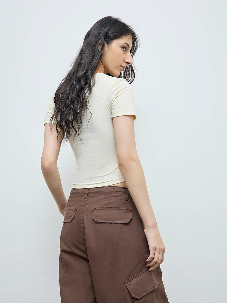 Nuon Cream Criss-Cross Detailed Cotton Top - Image 4