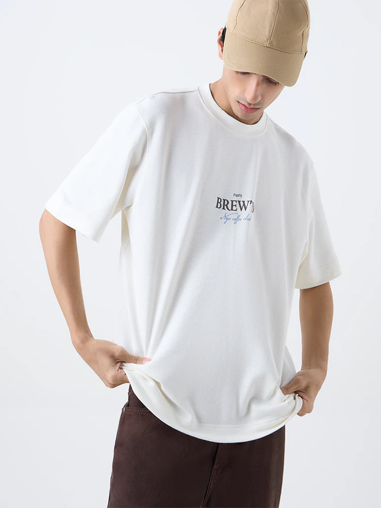 Nuon Cream Graphic Printed Relaxed-Fit Cotton T-Shirt - Image 2