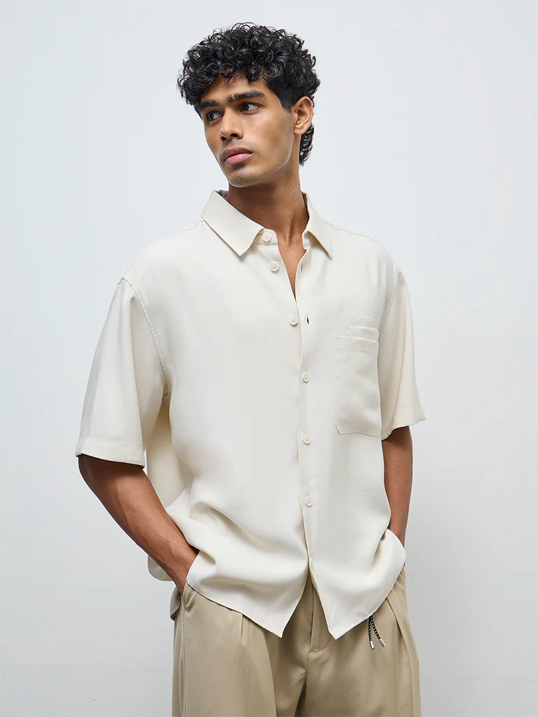 Nuon Cream Solid Relaxed-Fit Shirt - Image 3