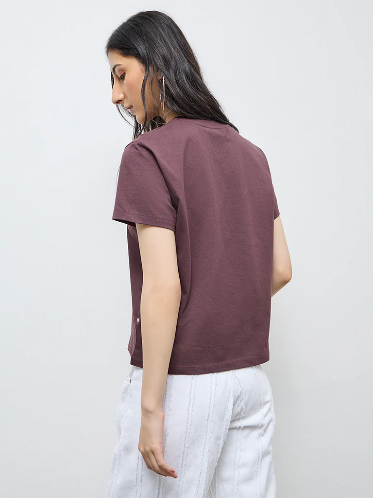 Nuon Dark Brown Text Cotton T-Shirt - Image 4