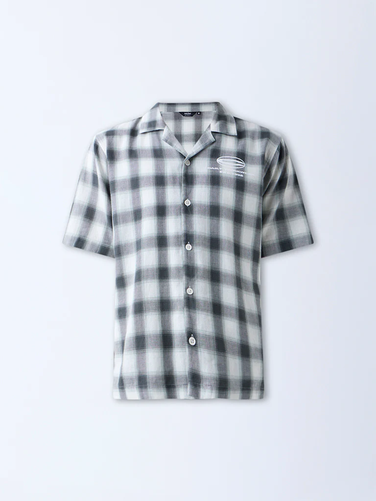 Nuon Dark Green Checkered Relaxed-Fit Cotton Shirt - Image 6