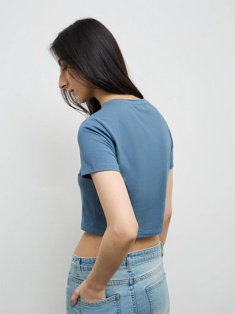 Nuon Dusty Blue Graphic Printed Cotton-Blend T-Shirt - Image 4