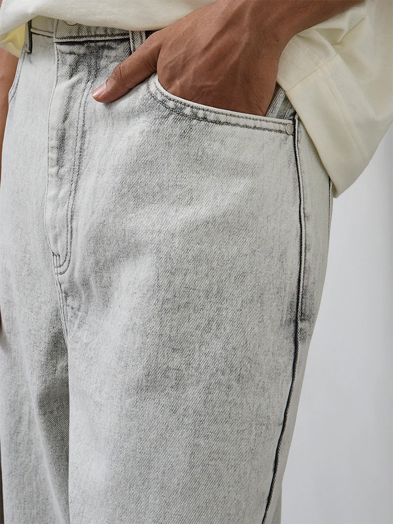 Nuon Grey Faded Mid-Rise Skater-Fit Jeans - Image 3