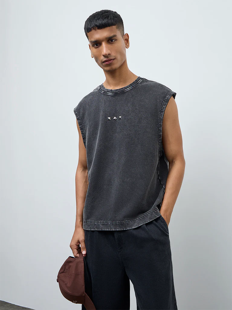 Nuon Grey Studded Relaxed-Fit Cotton T-Shirt - Image 2