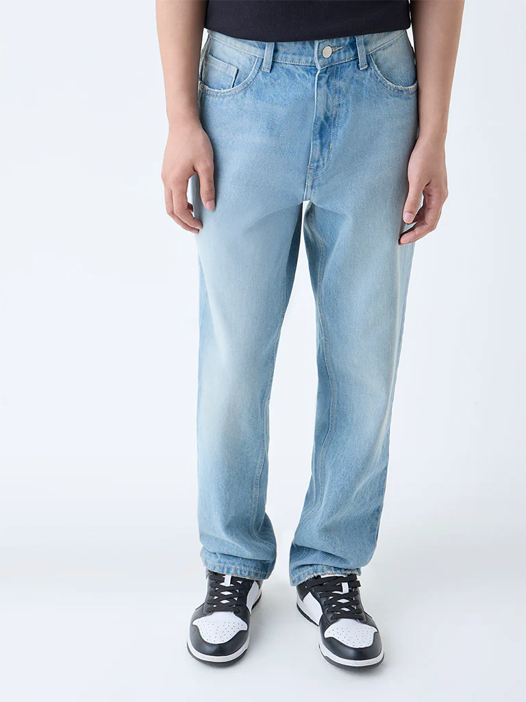 Nuon Light Blue Faded Relaxed-Fit Mid-Rise Jeans - Image 2