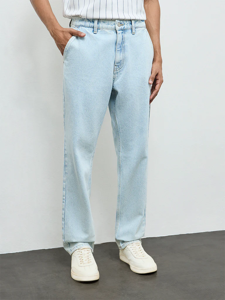 Nuon Light Blue Faded Relaxed-Fit Mid-Rise Jeans - Image 3