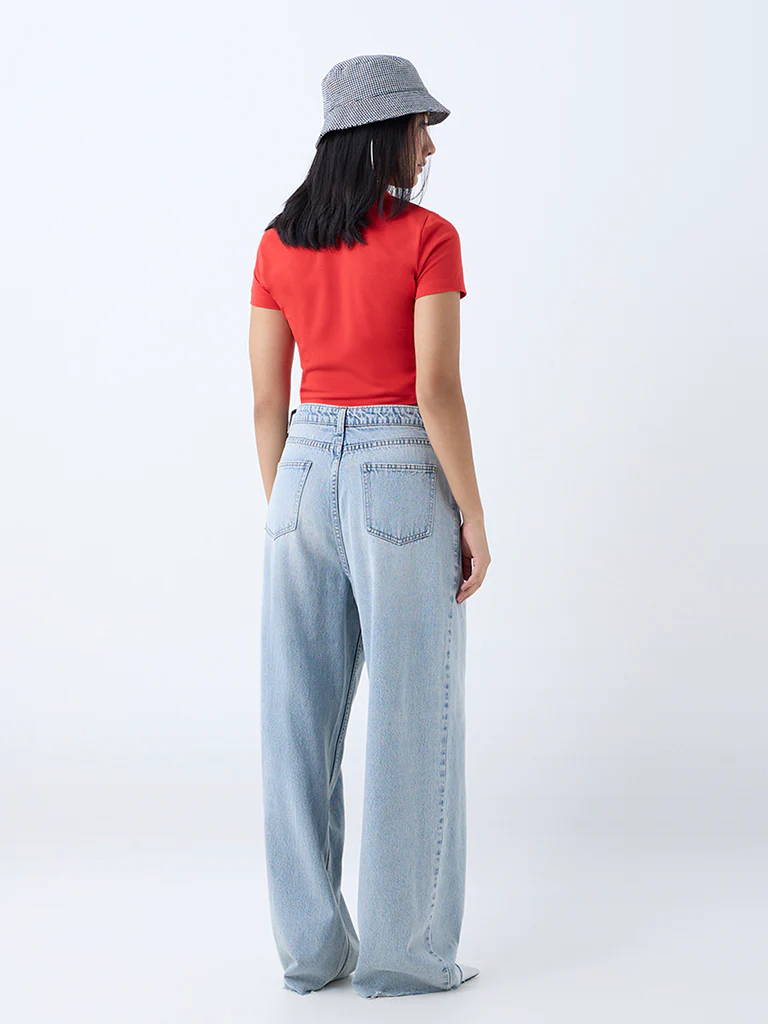 Nuon Light Blue Flared High-Rise Jeans - Image 4