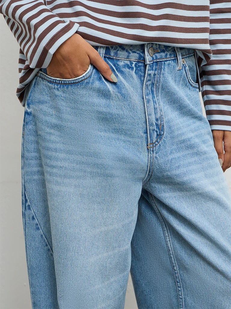 Nuon Light Blue Washed High-Rise Jeans - Image 3