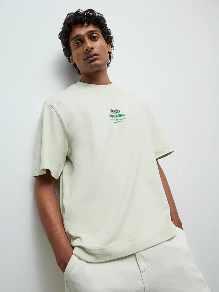 Nuon Light Green Graphic Printed Relaxed-Fit Cotton T-Shirt - Image 2