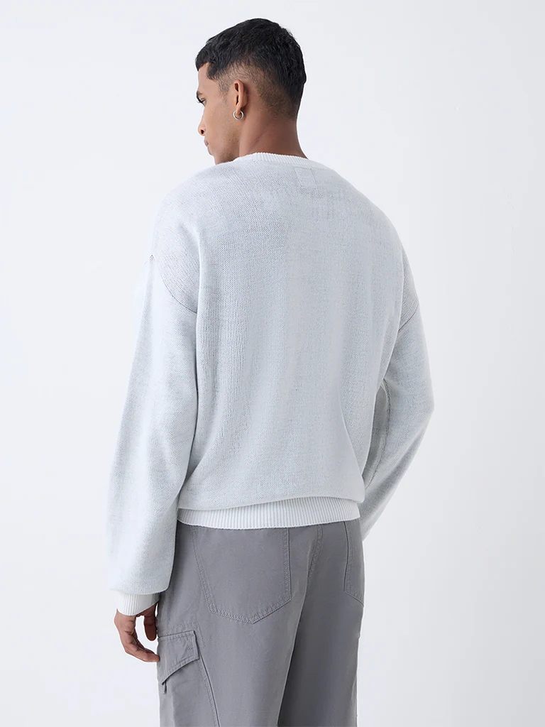 Nuon Light Grey Typographic Relaxed-Fit Sweater - Image 4