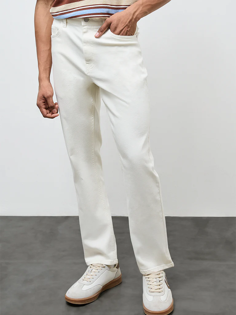 Nuon Off-White Hendrix-Fit Mid-Rise Jeans - Image 2