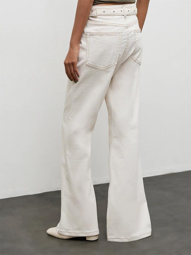 Nuon Off-White High-Rise Flared Jeans - Image 4