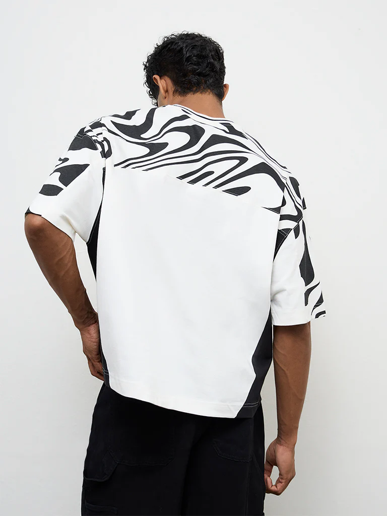 Nuon Off-White Numerical Printed Oversized Cotton T-Shirt - Image 4
