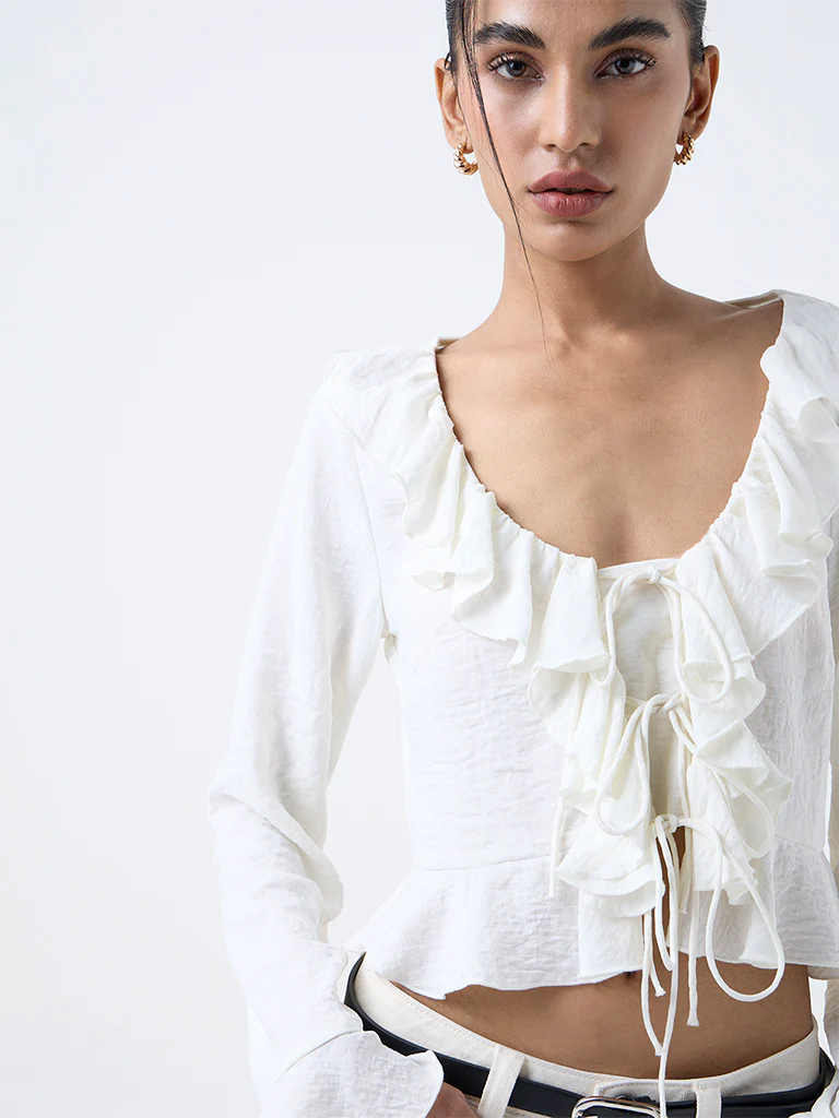 Nuon Off-White Ruffled Tie-Up Blouse - Image 3