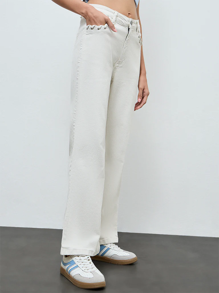 Nuon Off-White Solid High-Rise Jeans - Image 2