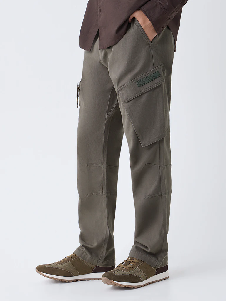 Nuon Olive Relaxed-Fit Mid-Rise Cotton Trousers - Image 2
