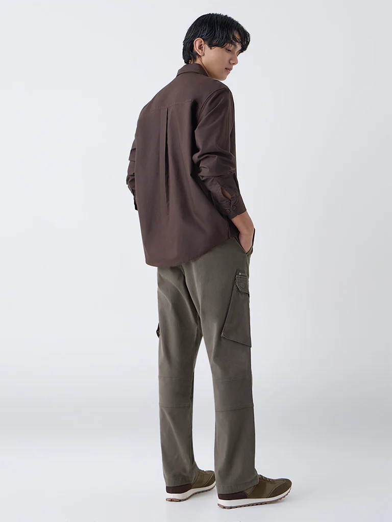 Nuon Olive Relaxed-Fit Mid-Rise Cotton Trousers - Image 4