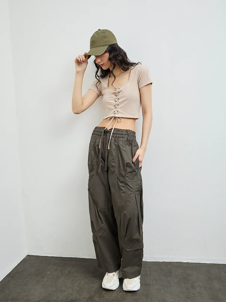 Nuon Olive Solid High-Rise Cotton Cargo Pants