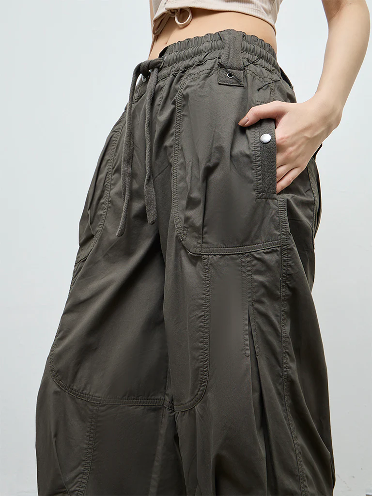 Nuon Olive Solid High-Rise Cotton Cargo Pants - Image 3