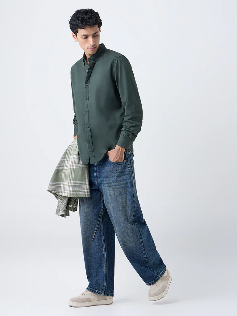 Nuon Olive Solid Slim-Fit Cotton Shirt