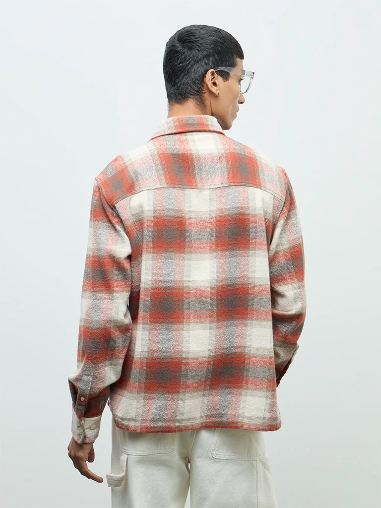 Nuon Red Checks Pattern Relaxed-Fit Cotton Shirt - Image 4