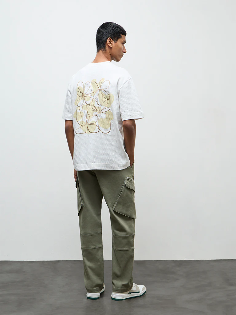 Nuon Sage Relaxed-Fit Mid-Rise Cotton Cargo Pants - Image 4