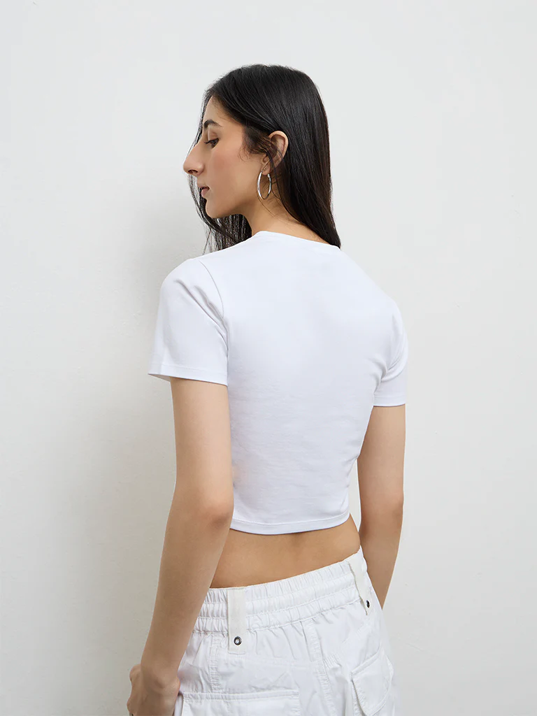 Nuon White Graphic Printed Cotton-Blend T-Shirt - Image 4